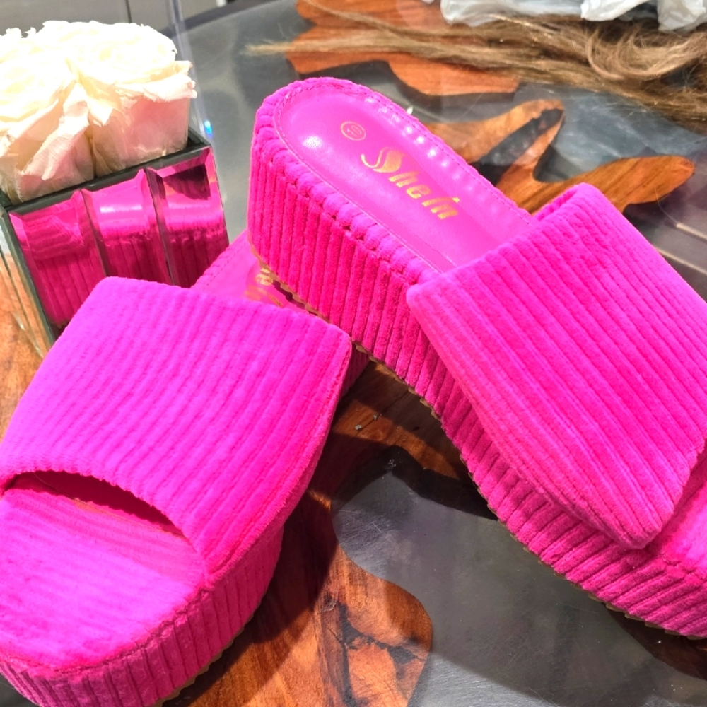 Pink Wedges with Ribbed Texture 10